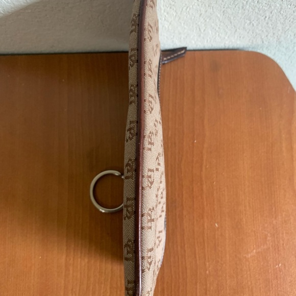 Dooney & Bourke Brown Khaki Signature Canvas Wallet Zip Up Brown Key Chain - Picture 6 of 6